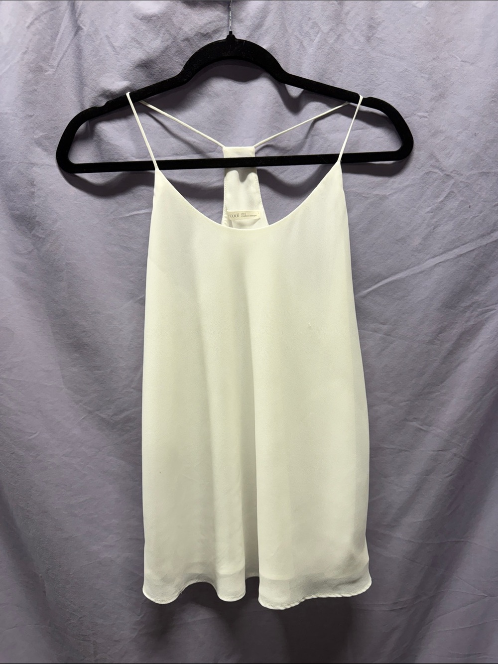 🌸buy 2 get 1 free Lightweight White Strappy Camisole